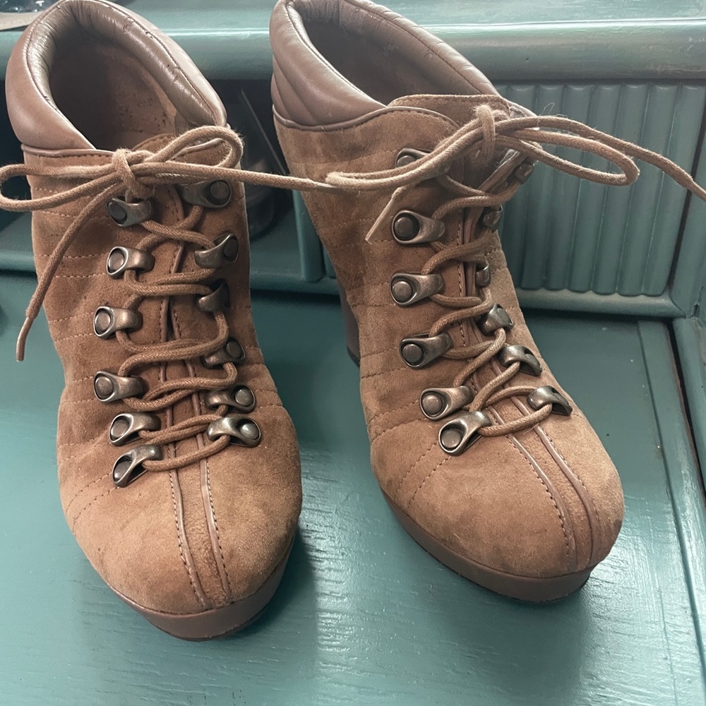 Aqua Taupe Suede Wedgw Llace up boots